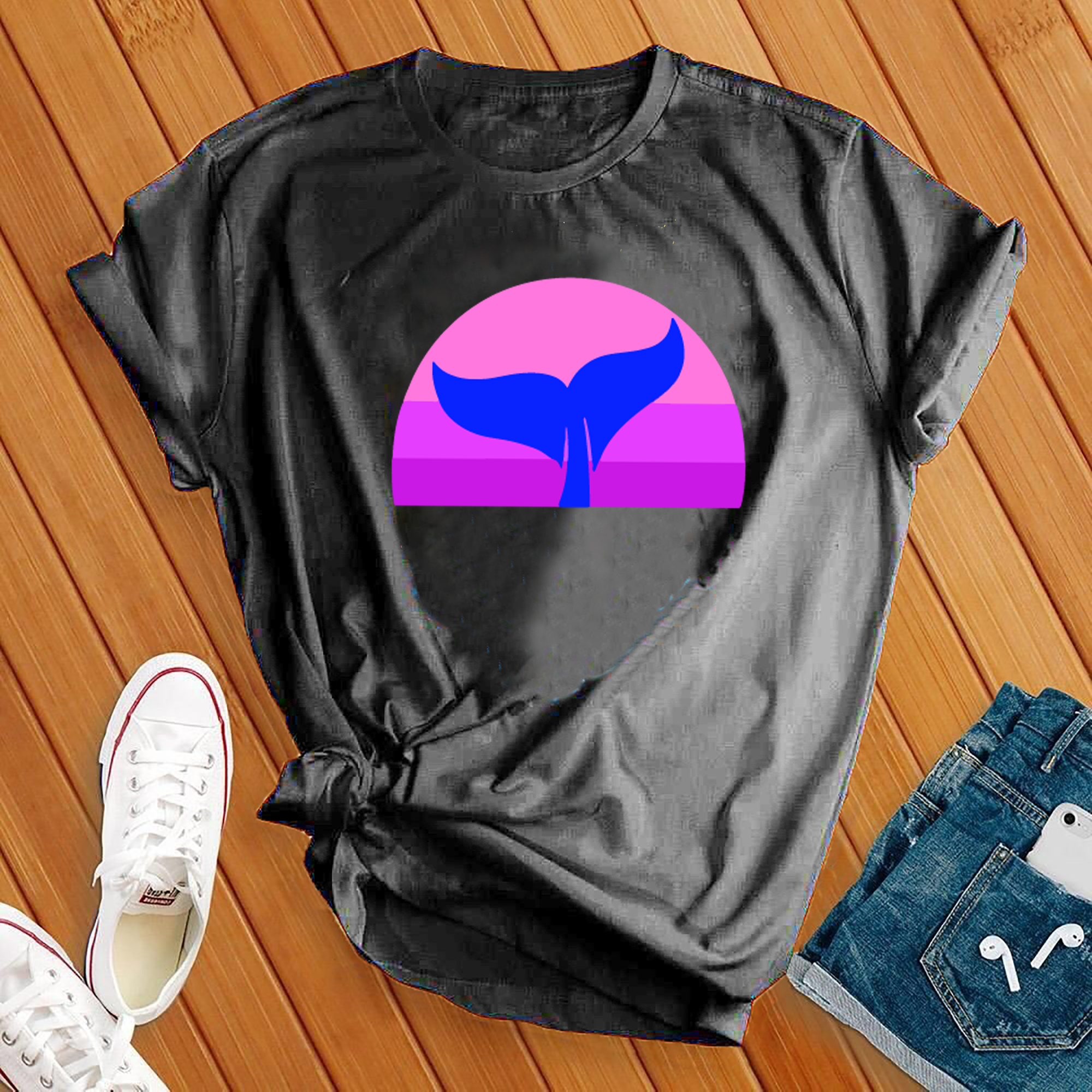 Whale Tail Tee